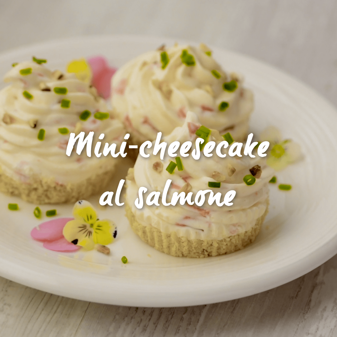 Mini-cheesecake-al-salmone