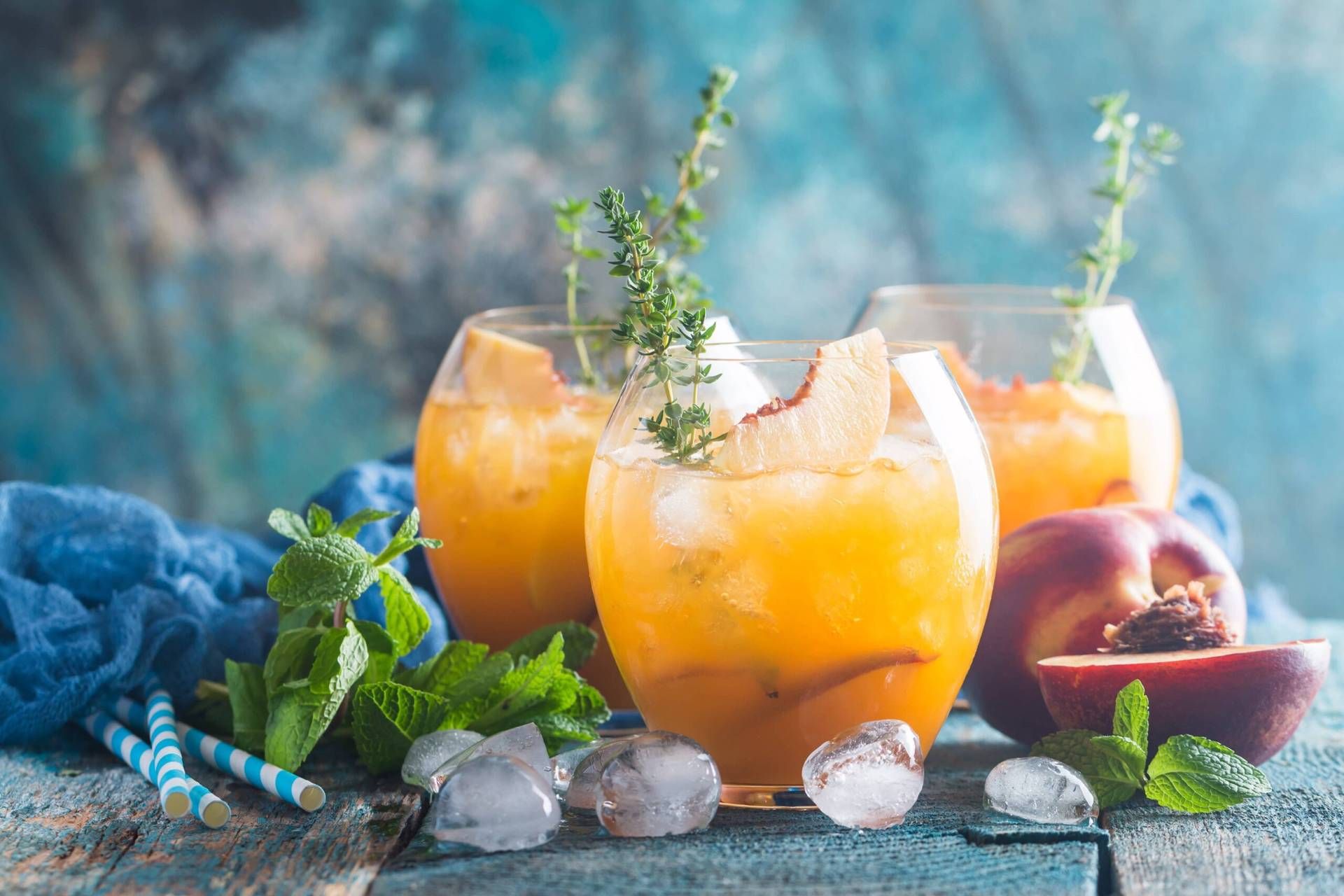 pesca gelata cocktail analcolico