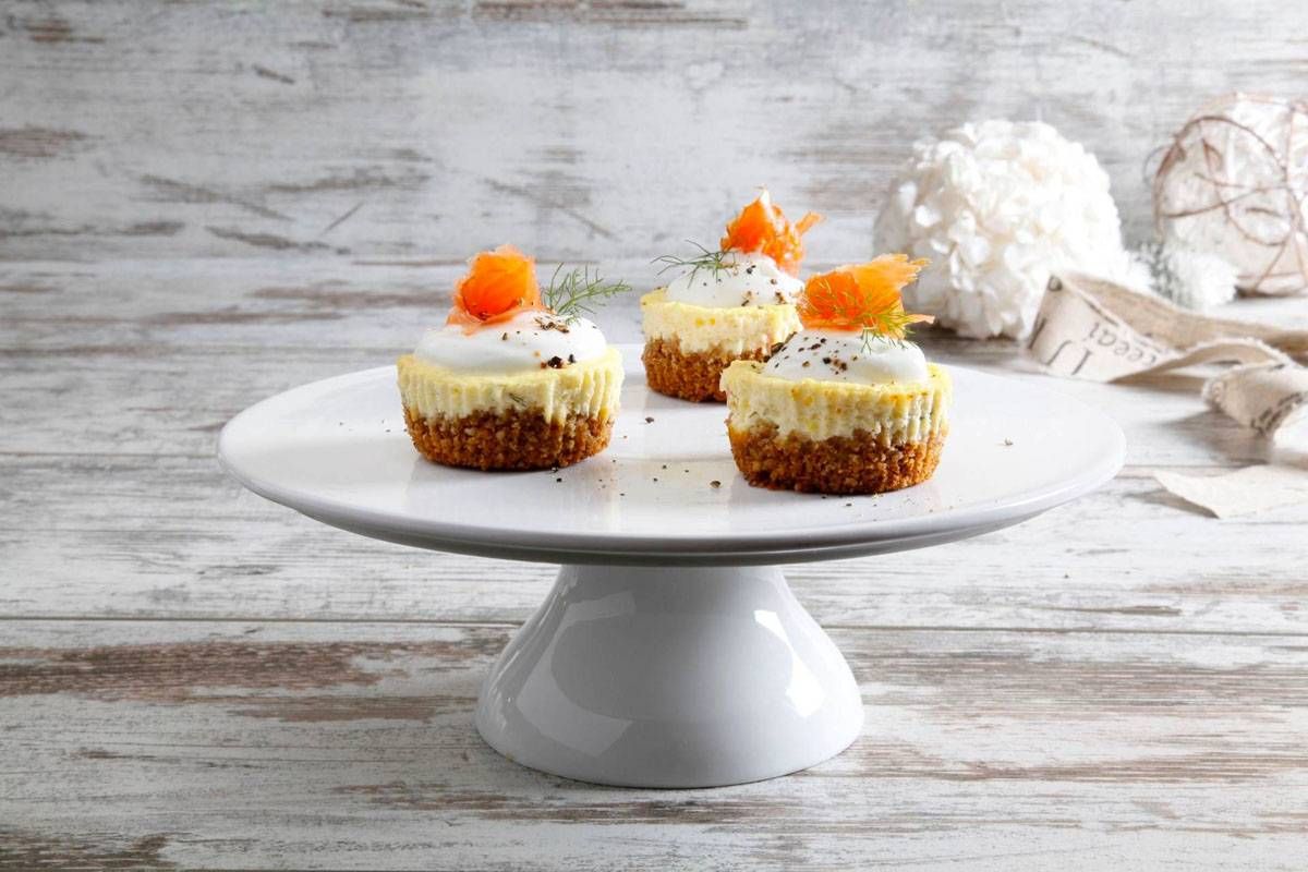 mini-cheesecake-al-salmone