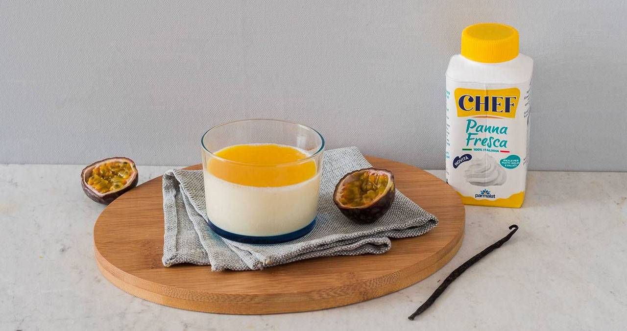 panna-cotta-al-frutto-della-passione