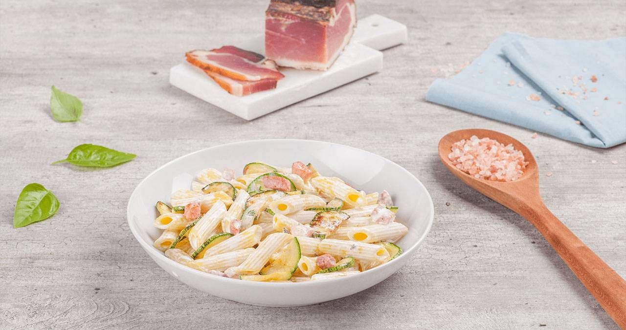 penne-zucchine-speck