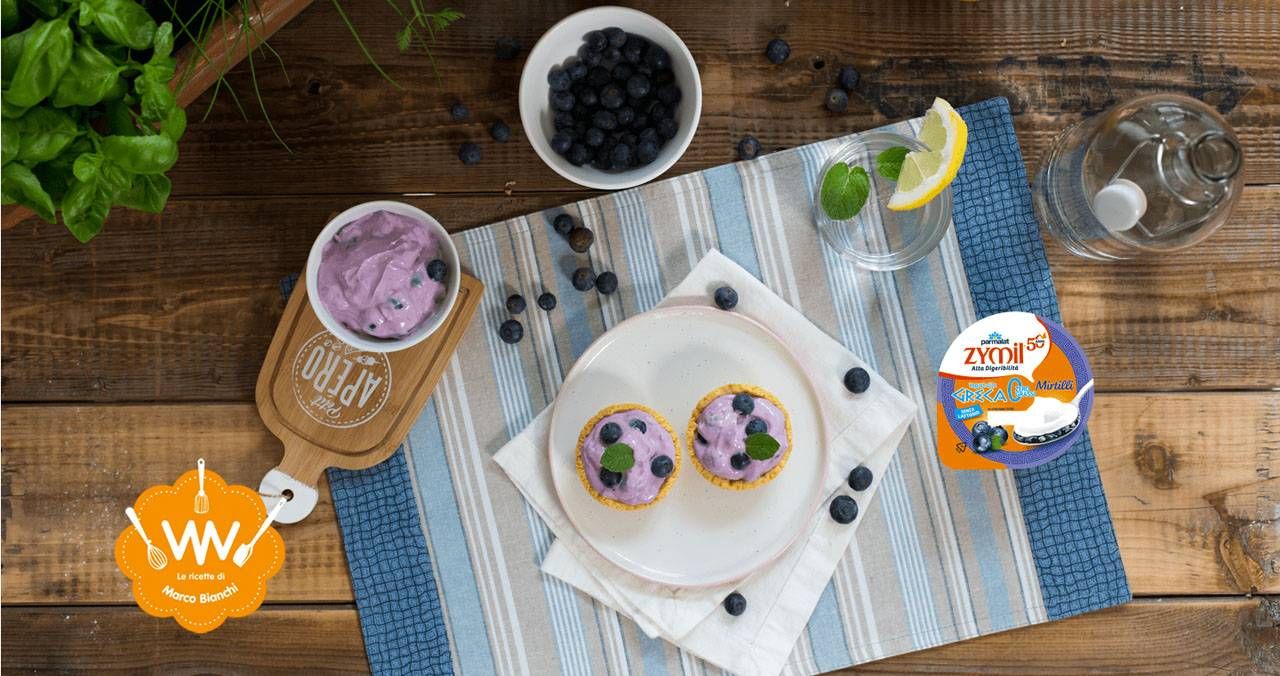 cestino-di-frolla-con-yogurt-alla-greca-al-mirtillo