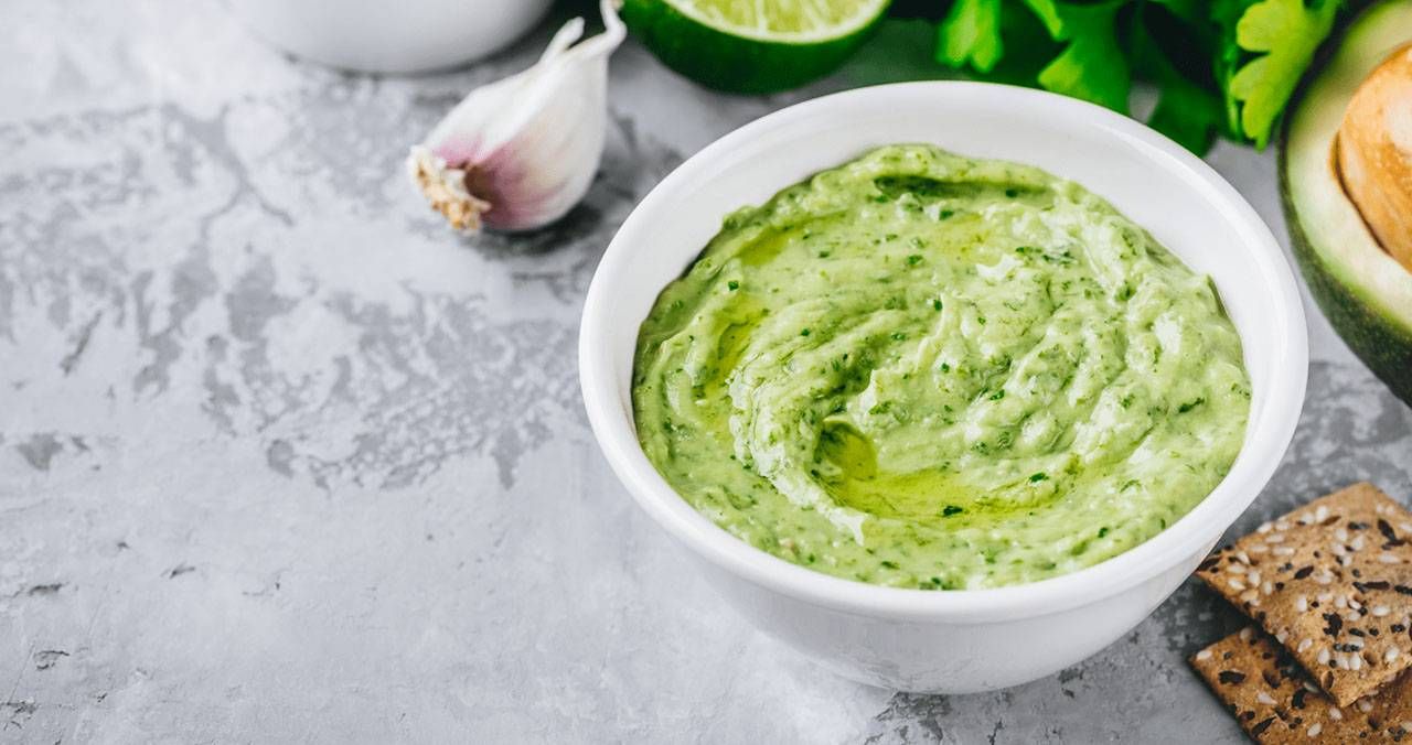 hummus di avocado