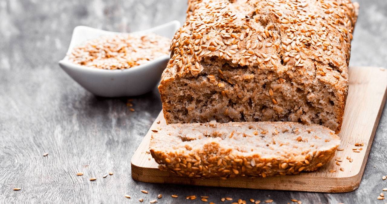 pane con semi di sesamo