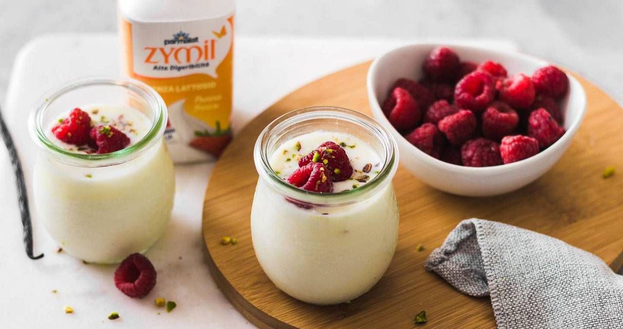 panna-cotta-alla-vaniglia-e-lamponi