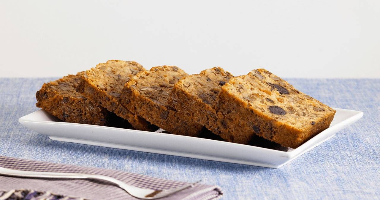 plumcake-con-uvetta-e-mandorle