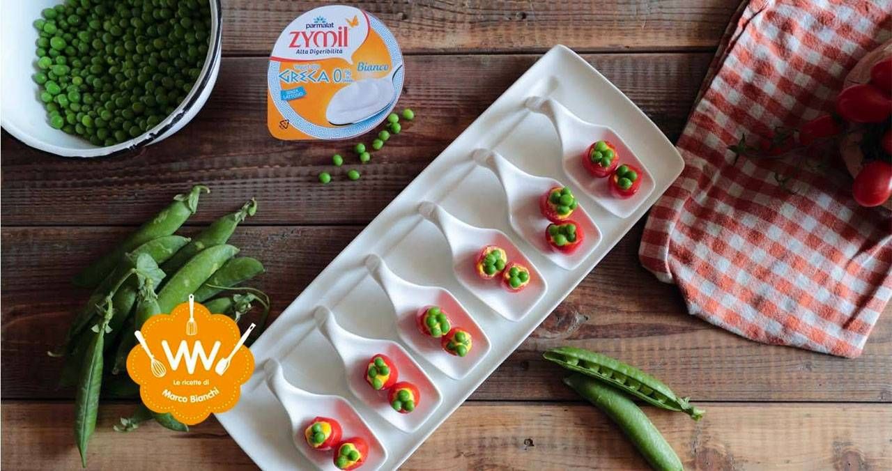 pomodorini-ciliegino-ripieni-pisellini-crema-yogurt-greco-allo-zafferano