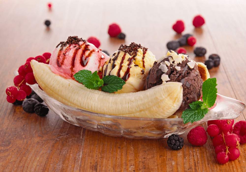 Banana split: la ricetta originale del dessert americano