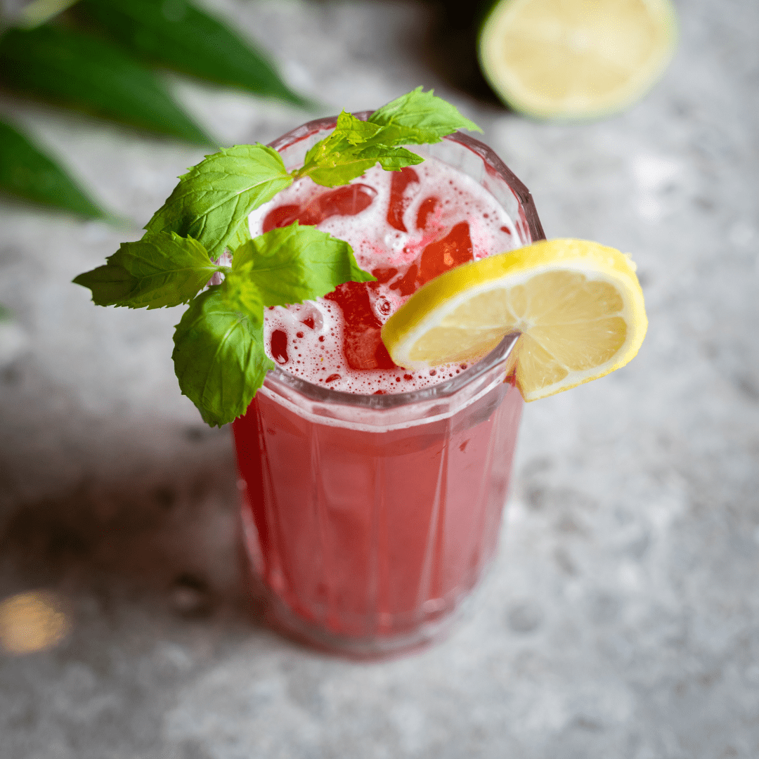 Cosmopolitan_cocktail